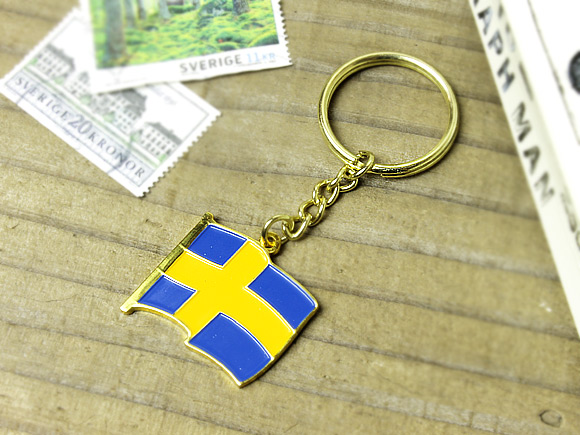 Nordic Souvenir / ノルディックスーベニア スウェーデン国旗のキーホルダー 画像大1