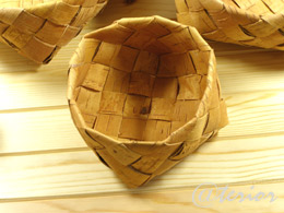 �k�������̂���S�ۂ��e�[�u���o�X�P�b�g �摜02