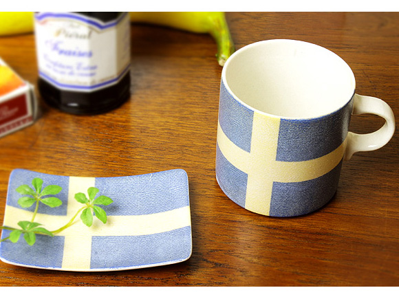 スウェーデン国旗 フラッグマグカップ＆プレートセット 写真2