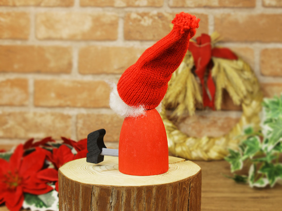 Larssons Tra（ラッセントレー）スウェーデン 木製トムテ お座り